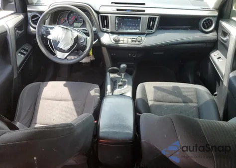 2015 Toyota Rav4 Xle z USA, uszkodzony, nr VIN JTMRFREV3FD140589